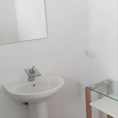 House With One Bedroom In Nazaret, With Enclosed Garden And Wifi - 15 Km From... Appartement Teguise (Lanzarote)