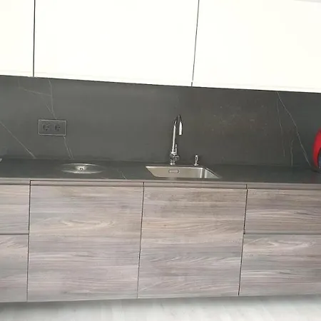 아파트 House With One Bedroom In Nazaret, With Enclosed Garden And Wifi - 15 Km From... 테기세